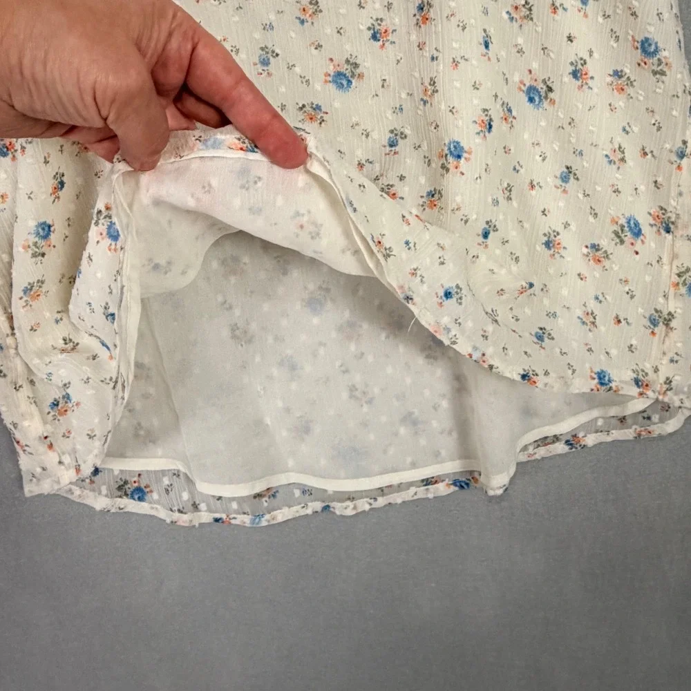 LOFT Floral Ruffle Blouse Womens Small White NWOT Clip Dot Sleeveless Top - Picture 4 of 9